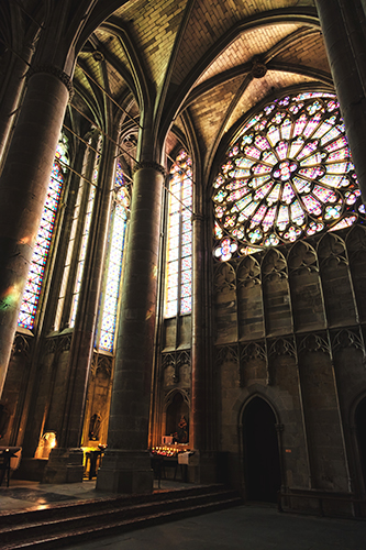 Intérieur de la Basilique Saint Nazaire - ©Warpedgalerie